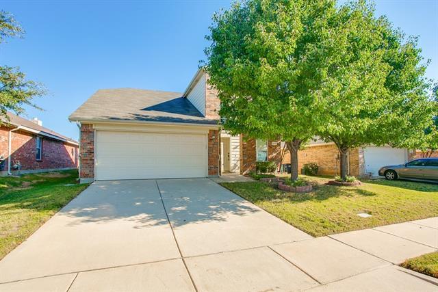 11808 Pinyon Pine Dr in Fort Worth, TX - Building Photo - Building Photo