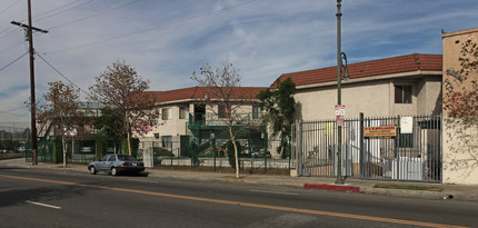 135-145 W Avenue 26 in Los Angeles, CA - Building Photo - Building Photo