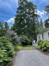 6 Brunetto Grove in Morris, CT - Foto de edificio - Building Photo