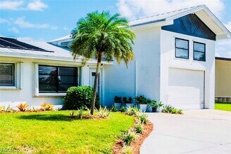 1421 SE 29th Terrace in Cape Coral, FL - Building Photo - Building Photo