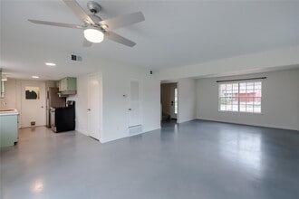 1702 St Albans Blvd in Austin, TX - Building Photo - Building Photo