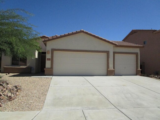 8223 S Placita Bilbao in Tucson, AZ - Building Photo - Building Photo