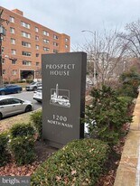 1200 N Nash St in Arlington, VA - Building Photo