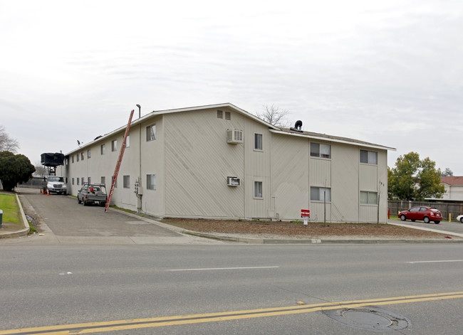 342-352 S Blackstone St in Tulare, CA - Foto de edificio - Building Photo