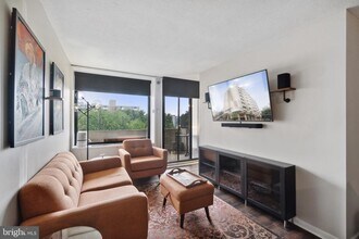 429 N St SW in Washington, DC - Building Photo - Building Photo