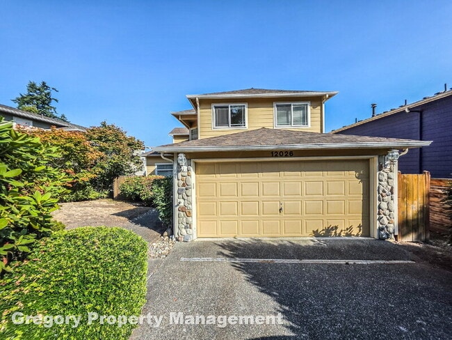 12026 89th Pl NE in Kirkland, WA - Building Photo - Building Photo