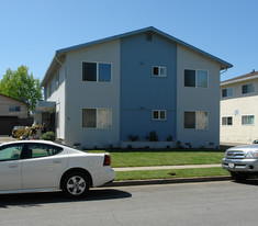 648 Kodiak Ct Apartments