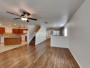 5715 Kenwood in Missouri City, TX - Building Photo - Building Photo