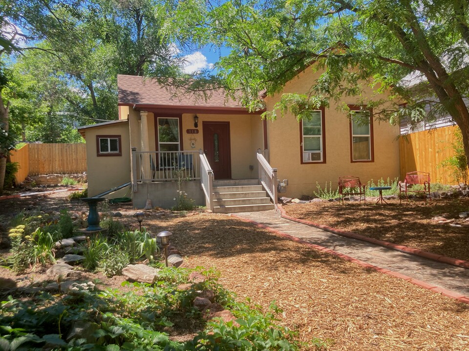 118 N Chestnut St in Colorado Springs, CO - Building Photo