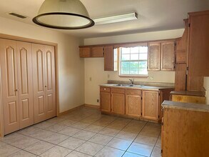 2903 S Martin Ave in Laredo, TX - Building Photo - Building Photo