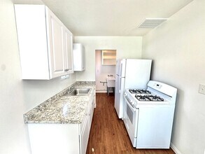 4322-4324 Temecula St in San Diego, CA - Building Photo - Building Photo