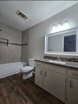 7455 Calder Ave in Beaumont, TX - Building Photo