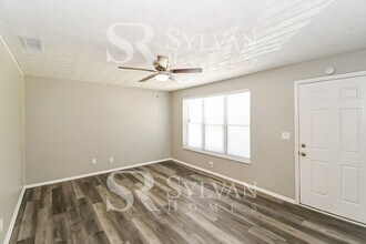 1007 Winstonian Way St in Jacksonville, FL - Building Photo - Building Photo