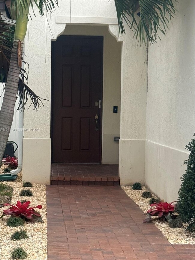 9044 SW 39th St in Miramar, FL - Building Photo - Building Photo