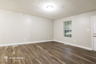 4858 Bartlett Ct in Forest Park, GA - Building Photo - Building Photo