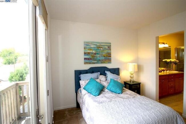 467 Pariso Terrace in Fremont, CA - Building Photo - Building Photo