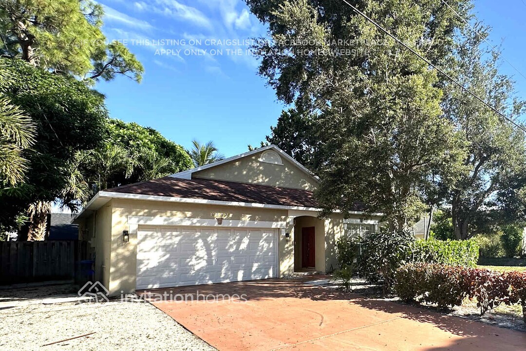 6297 Lauderdale St in Jupiter, FL - Building Photo