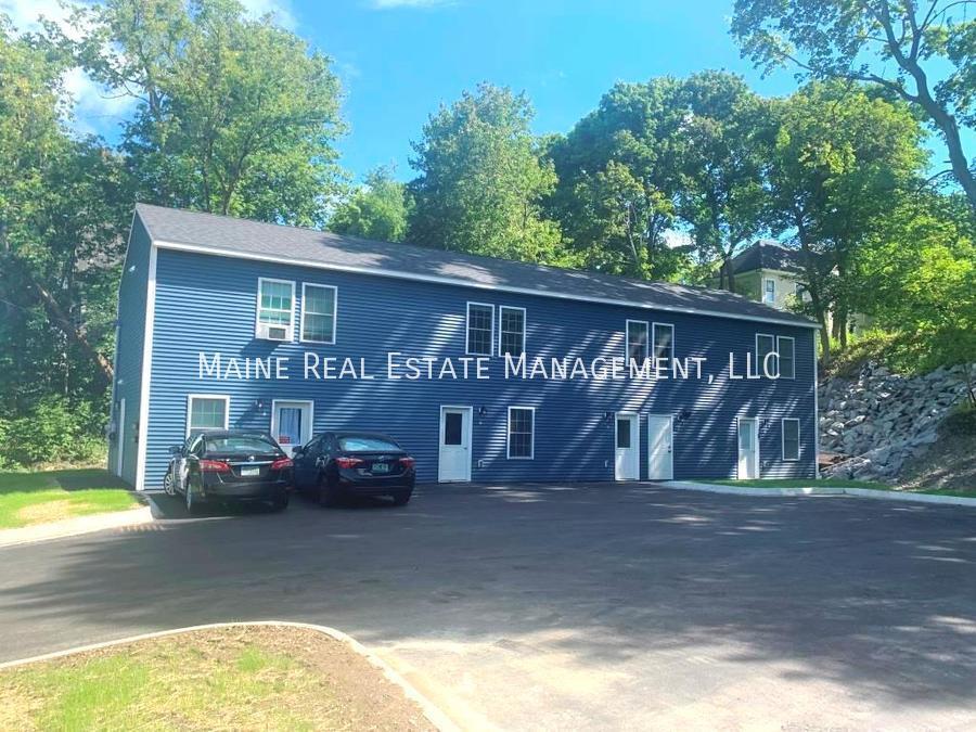 50 Walter St, Unit 2 in Bangor, ME - Building Photo
