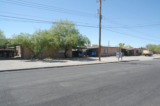 3453-3469 N Geronimo Ave in Tucson, AZ - Building Photo - Building Photo