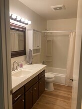 104 Woodlake Dr, Unit 104 in Santa Rosa, CA - Building Photo - Building Photo