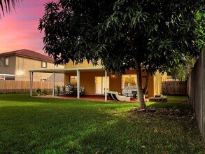 8741 SW 212th Terrace in Cutler Bay, FL - Building Photo - Building Photo