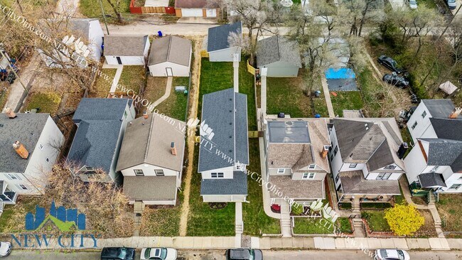 882 Ellsworth Ave in Columbus, OH - Building Photo - Building Photo