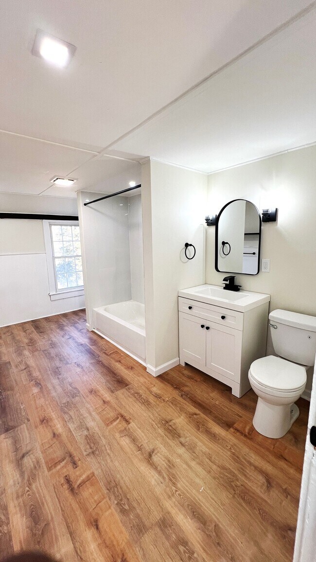 55 Swift St Rentals in Branford, CT