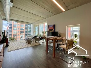 1664 W Division St in Chicago, IL - Building Photo - Building Photo