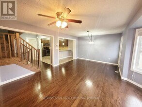 222 Mortimer Cres in Milton, ON - Building Photo - Building Photo