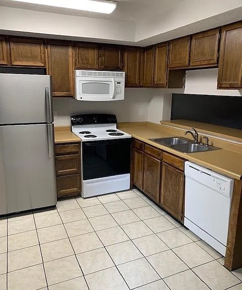7524 Banner Ct in Colorado Springs, CO - Building Photo - Building Photo
