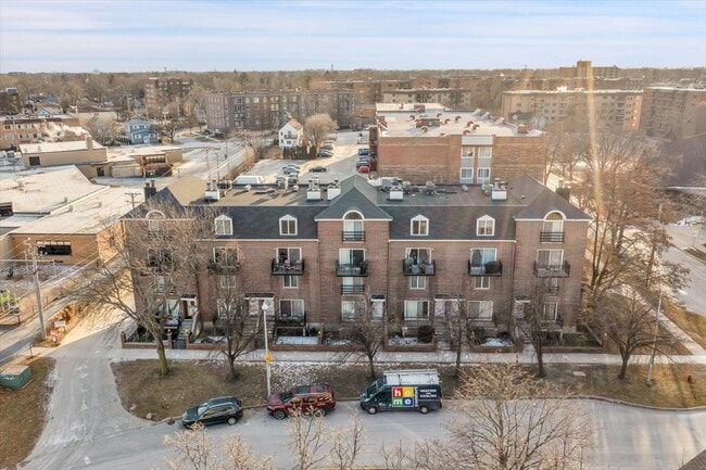 property at 815 Pearson St