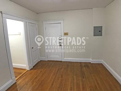 231-235 Park Dr in Boston, MA - Building Photo - Building Photo