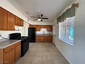 2721 N Webster St in North Las Vegas, NV - Building Photo - Building Photo