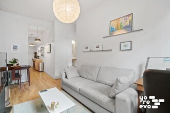 318 W 15th St in New York, NY - Building Photo - Building Photo