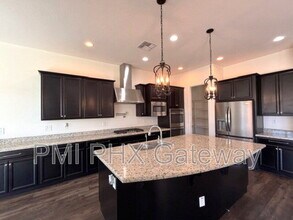 2685 E Ebony Dr in Chandler, AZ - Building Photo - Building Photo