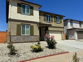 10178 Ashlar Dr in Elk Grove, CA - Building Photo