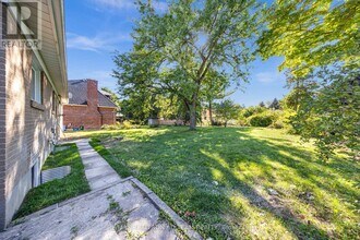 18 Windridge Dr in Markham, ON - Building Photo - Building Photo