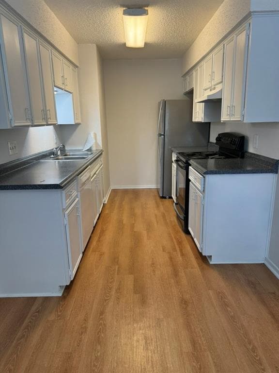 7000 Oak Meadow Cir in Austin, TX - Building Photo - Building Photo