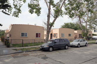 1215 S Plymouth Blvd in Los Angeles, CA - Building Photo - Primary Photo