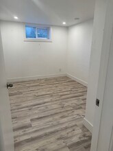 2261 Tecumseh St in Ottawa, ON - Building Photo - Building Photo