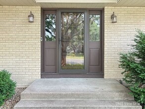 5801 W 99th St in Minneapolis, MN - Building Photo - Building Photo