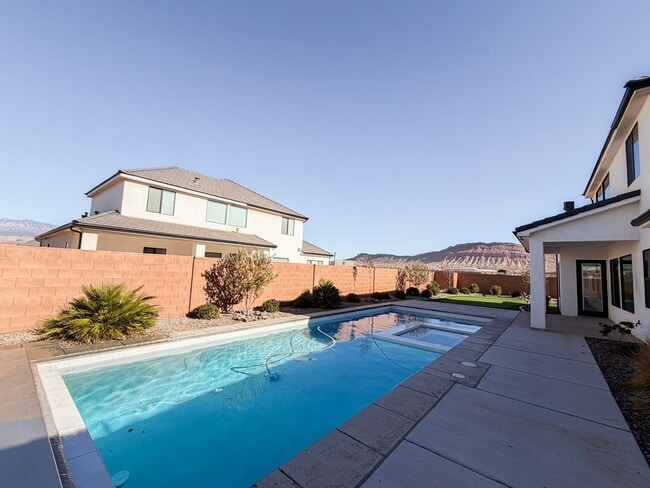 529 E 4290 S in Washington, UT - Building Photo - Building Photo