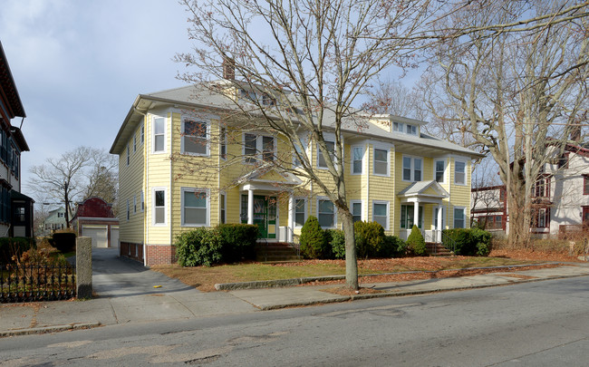 Colonial Apartments in New Bedford, MA - Building Photo - Building Photo