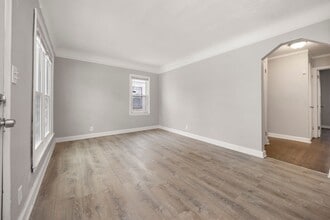 20236 Ferguson St in Detroit, MI - Building Photo - Building Photo