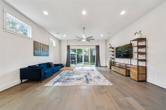 620 E 26th St in Houston, TX - Building Photo - Building Photo