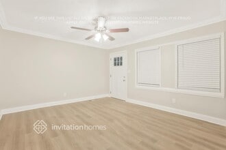 2511 Old Colony Rd in Atlanta, GA - Foto de edificio - Building Photo