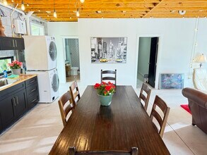 1335 Churchill Rd in Glen Ridge, FL - Building Photo - Building Photo