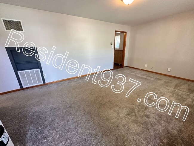 702 Greenwald Ave in Dayton, OH - Building Photo - Building Photo