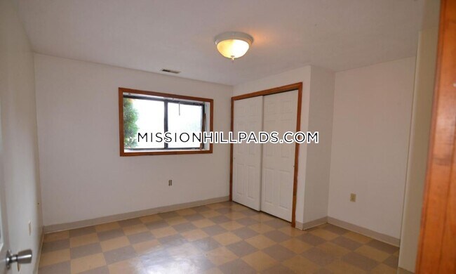 11 Darling St in Boston, MA - Building Photo - Building Photo