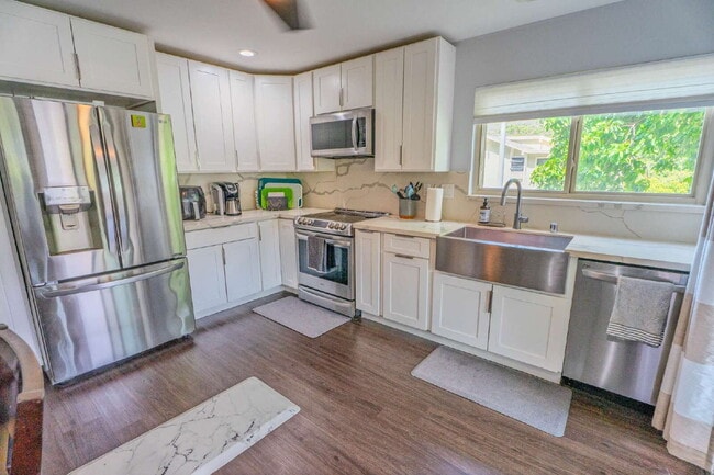 property at 595 Hahaione St
